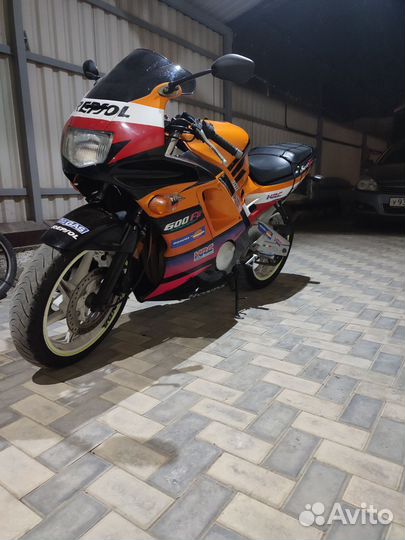 Продаю хонду CBR 600 F2