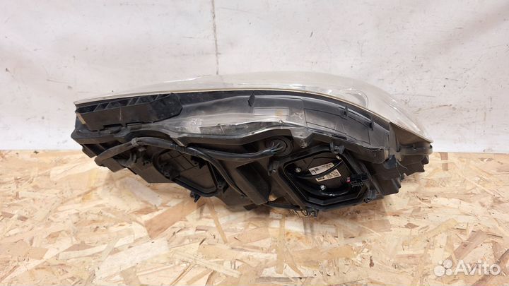 Фара левая Lexus LS 4 2010-2012 8118550550