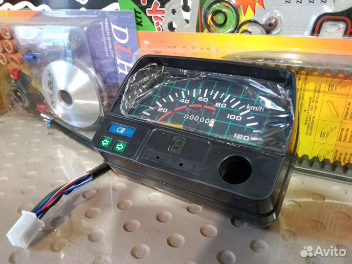 Приборная панельный мопед