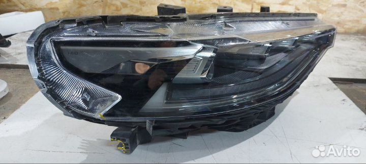 Фара светодиодная передняя правая Haval F7