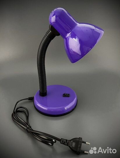 Лампа настольная