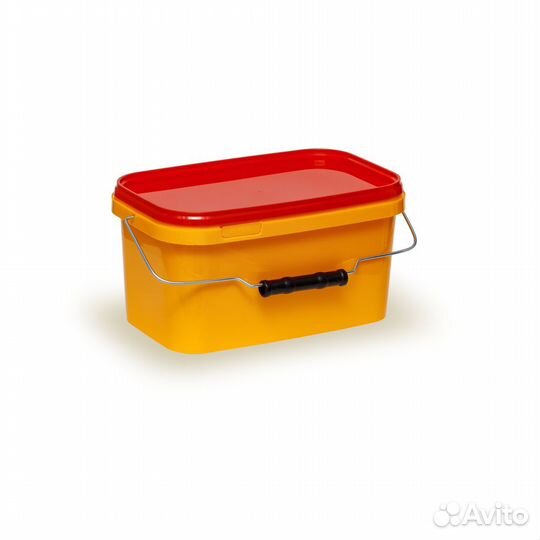 Ведро пластиковое с крышкой