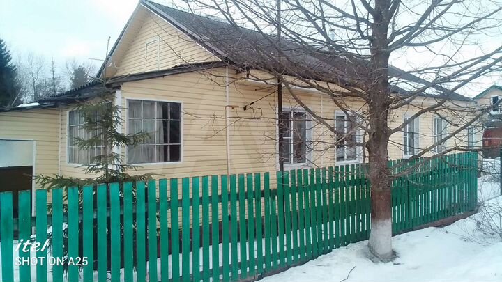 3-к. квартира, 52 м², 1/1 эт.