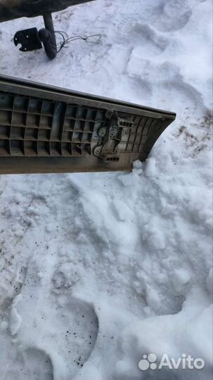 Задний бампер на audi 100 c3