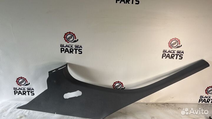 Обшивка стойки Hyundai Accent задняя правая
