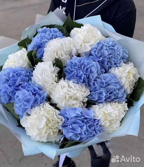 Букет цветов Гортензия