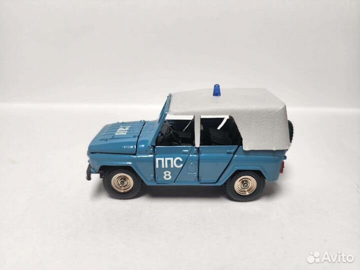 УАЗ 469 ппс 1:43