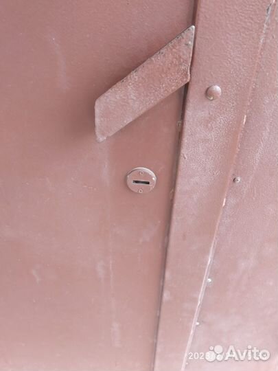 Двери металлические двустворчатые