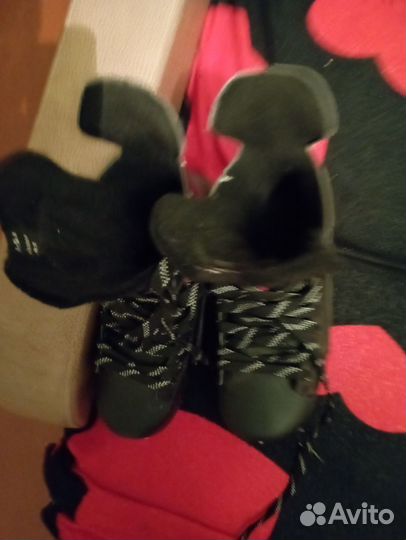 Коньки хоккейные