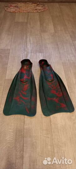 Маска для плавания. Ласты Дельфин. Лежак для пляжа