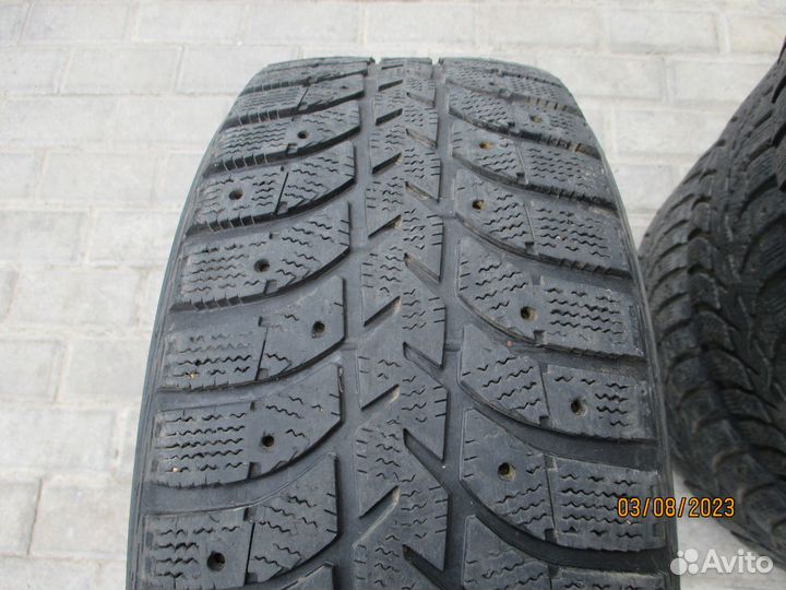 Bridgestone Ice Cruiser 5000 215/60 R16 95T