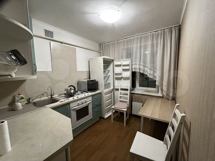 2-к. квартира, 52 м², 2/9 эт.