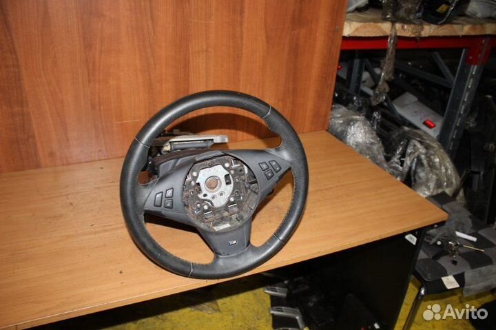 Руль,рулевое колесо Bmw 5-Series E60 M54B30 2005