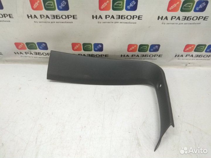 Обшивка крышки багажника левая Opel Astra H 1.3