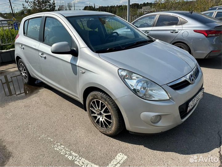 Hyundai i20 1.4 AT, 2010, 83 096 км