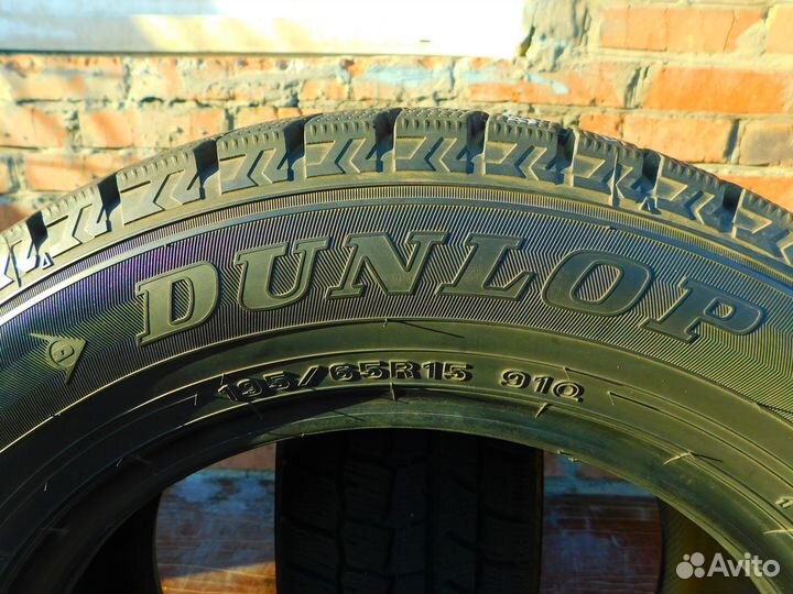 Dunlop Winter Maxx WM02 195/65 R15