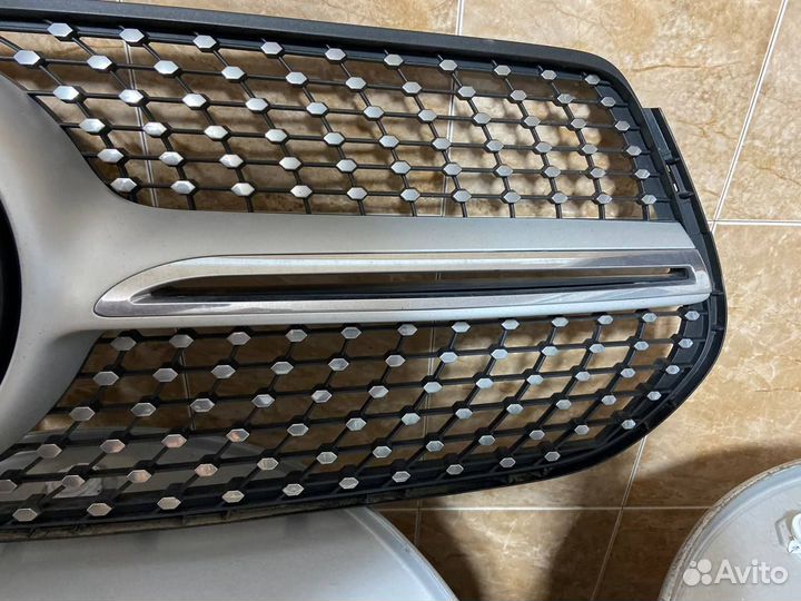 Решетка радиатора Mercedes Gle W167