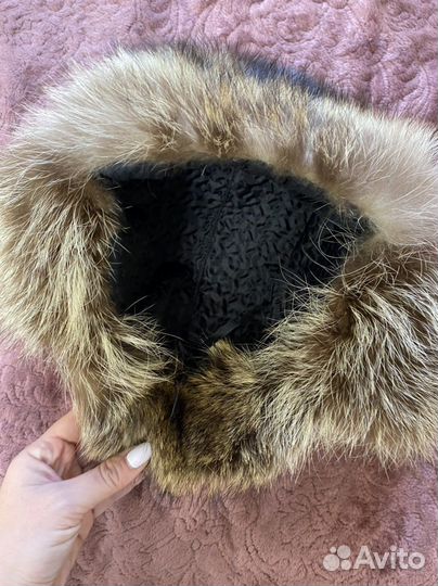 Мужская шапка, кожаная, с натуральным мехом