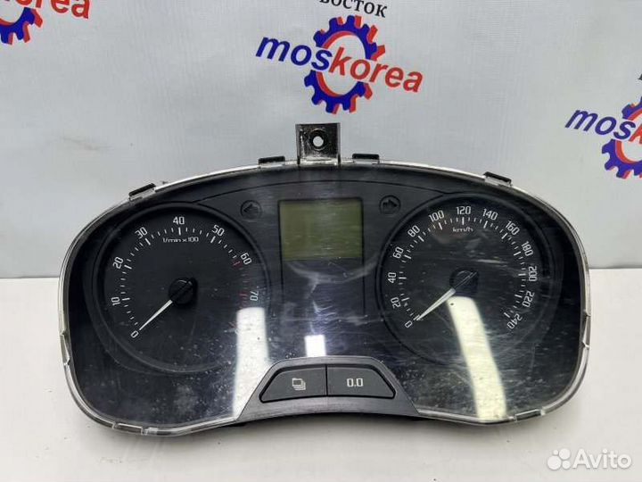 Панель приборов Skoda Fabia хэтчбек 1.2 chfa 2011