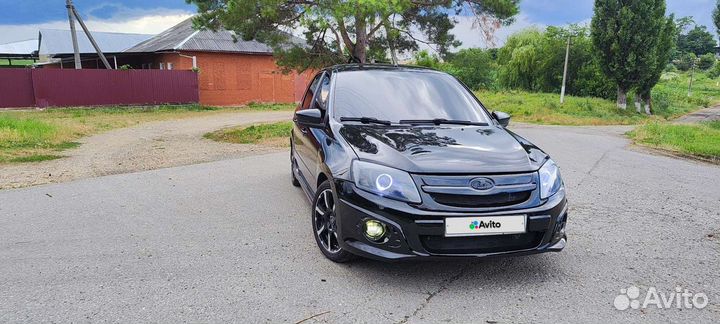 LADA Granta 1.6 МТ, 2017, 190 000 км