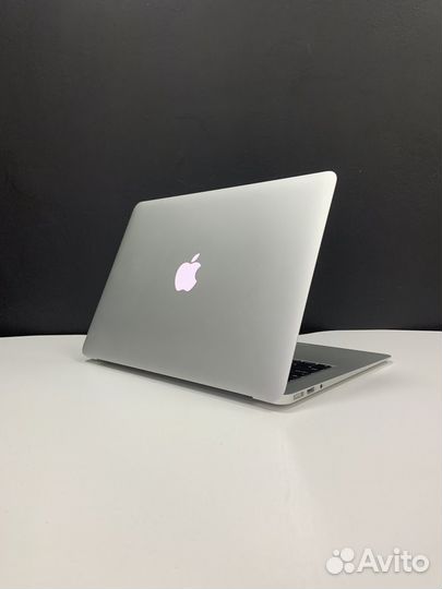Apple MacBook Air 13 2017