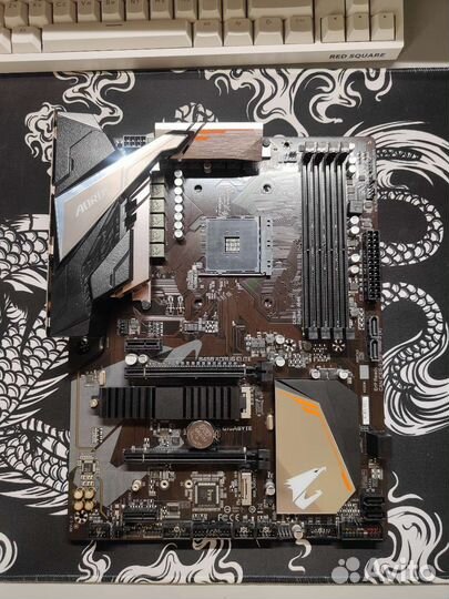 Материнская плата b450 Aorus Elite