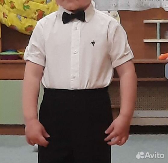 Рубашка белая на мальчика