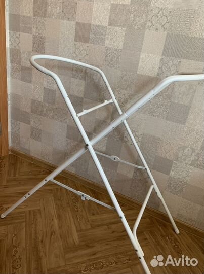 Подставка под ванну