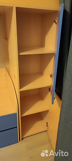 Детская кровать, двухъярусная