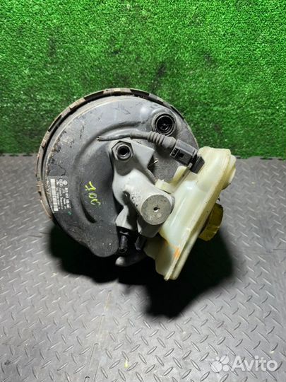 Вакуумный усилитель тормозов Audi A4 2003