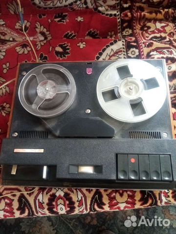 Катушечный магнитофон elfa