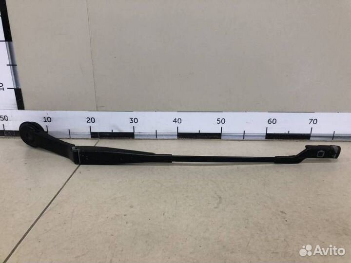 Поводок стеклоочистителя передний левый Ford Focus