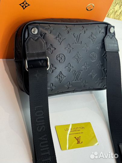 Сумка мужская Louis Vuitton новинка 2025