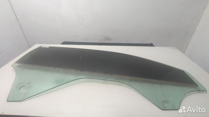 Стекло боковой двери Chevrolet Camaro, 2017