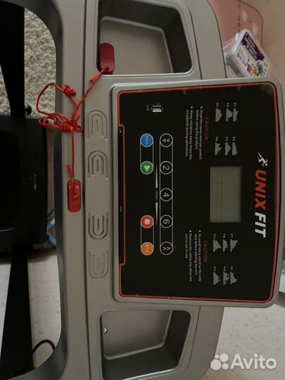Беговая дорожка unix fit st 540z