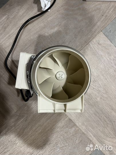 Канальный вентилятор 100 мм silent новые