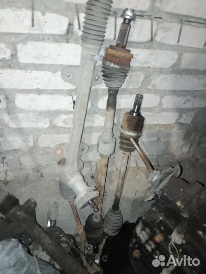 Рулевая рейка Hyundai Elantra V