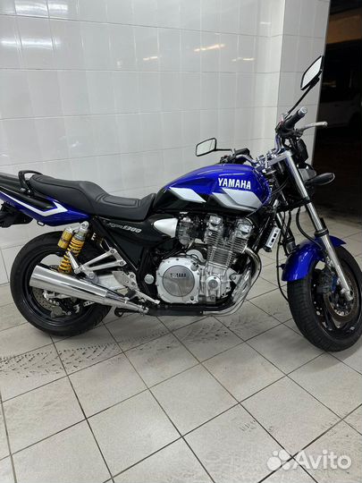 Мотоцикл ямаха (yamaha)