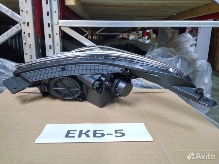 Фара правая Хендай Крета (линза, дхо, светодиодна