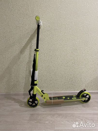 Самокат новый