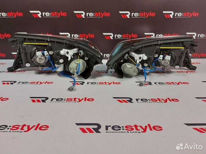 Фары Toyota Land Cruiser 200 2м