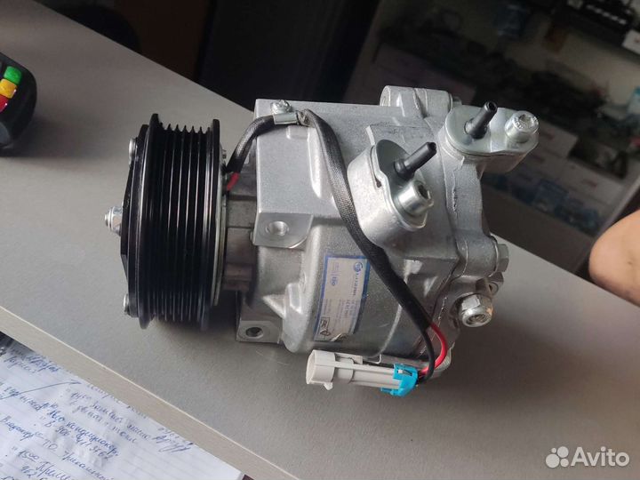Компрессор кондиционера Опель mokka luzar lcac0595