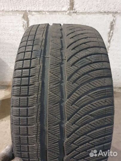 Michelin Alpin 4 245/40 R18 и 265/35 R18
