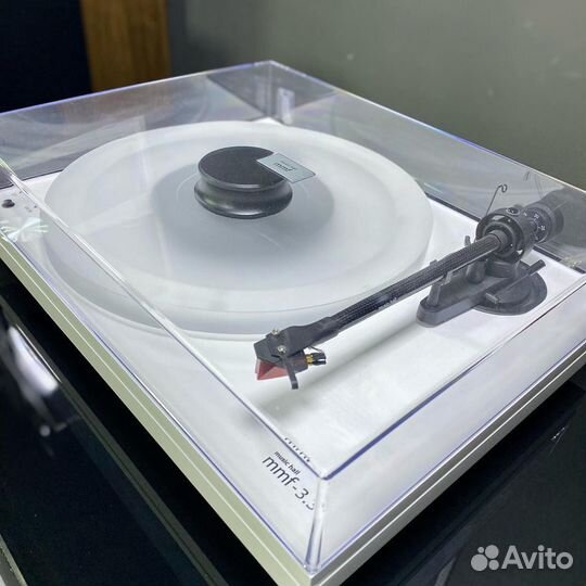 Виниловый проигрыватель Music Hall MMF-3.3