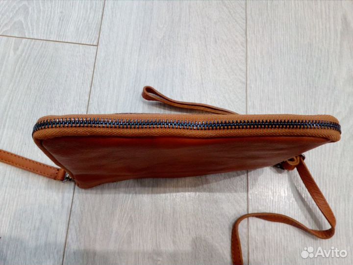 Кожаная сумка