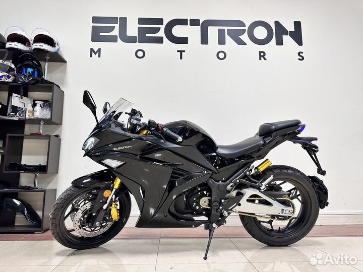 Электромотоцикл Yamaha R3