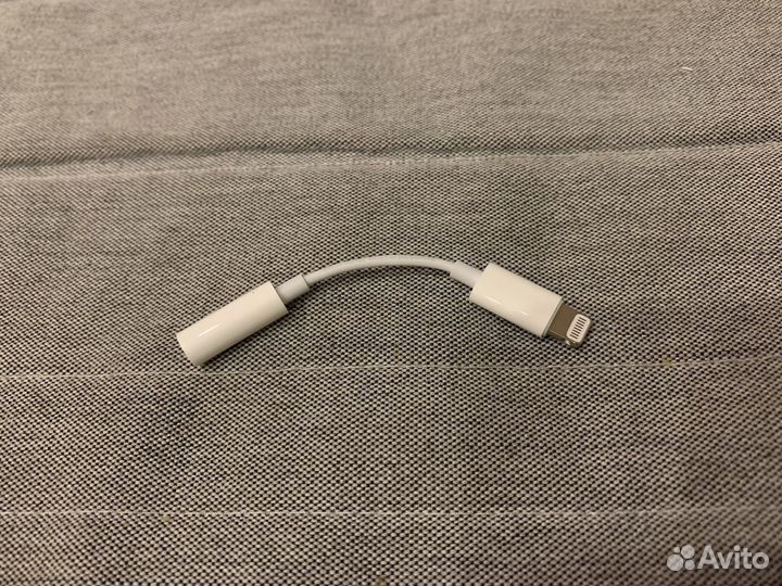 Переходник apple lightning на 3.5 оригинал новый