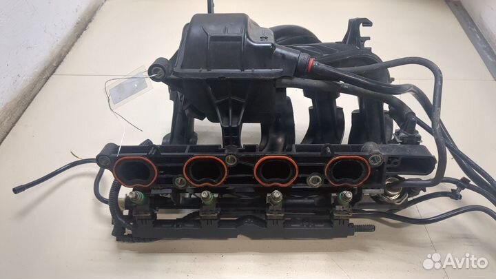 Коллектор впускной Ford Fiesta