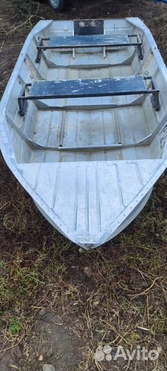 Лодка дюраливая