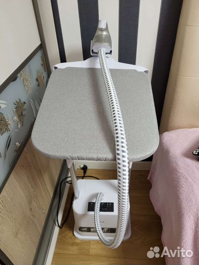 Отпариватель для одежды вертикальный